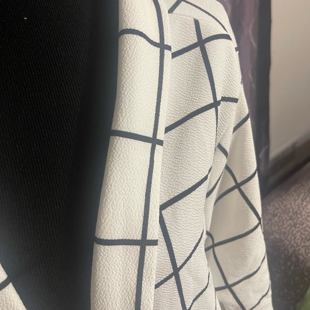 Long accent jacket - Picture 2 of 3